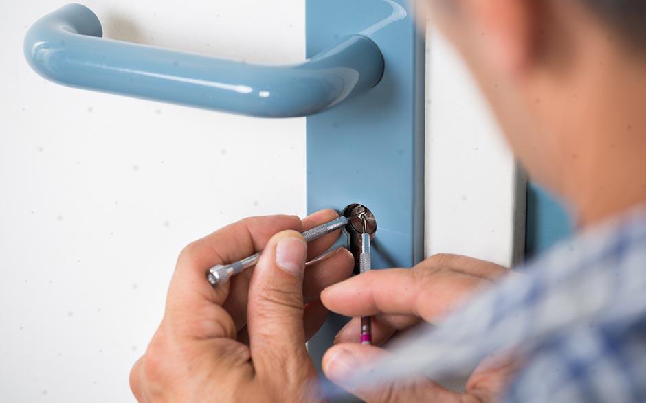 ouvrir une porte avec une radio Vaucresson