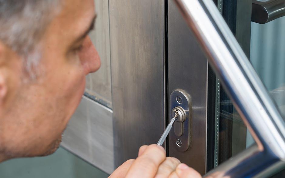 ouvrir une porte avec une radio Vaucresson